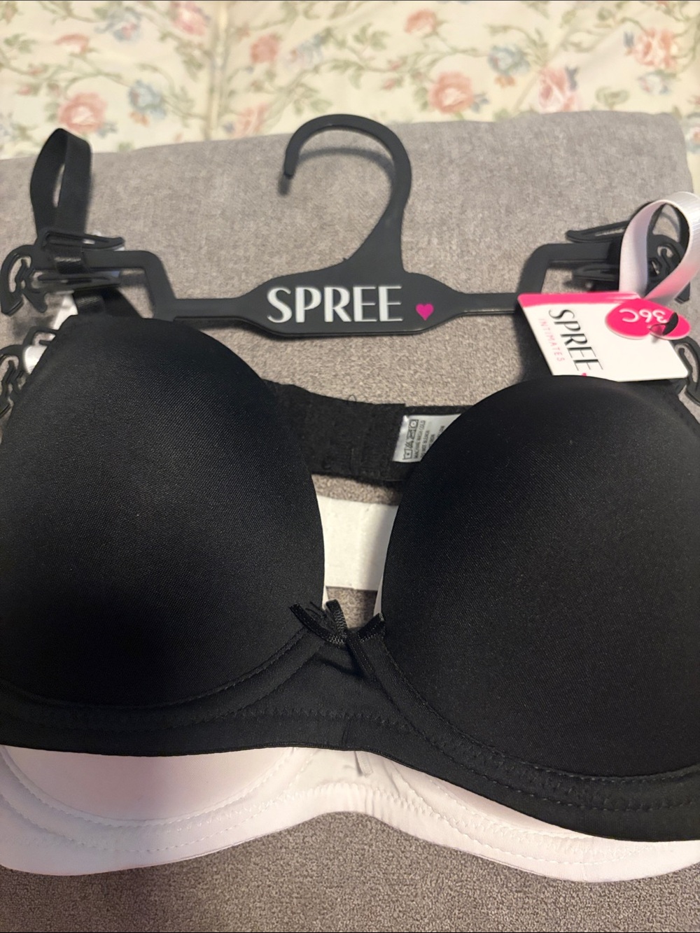 🌴Spree Intimates T- shirt Bras Set Of Two Size 36C